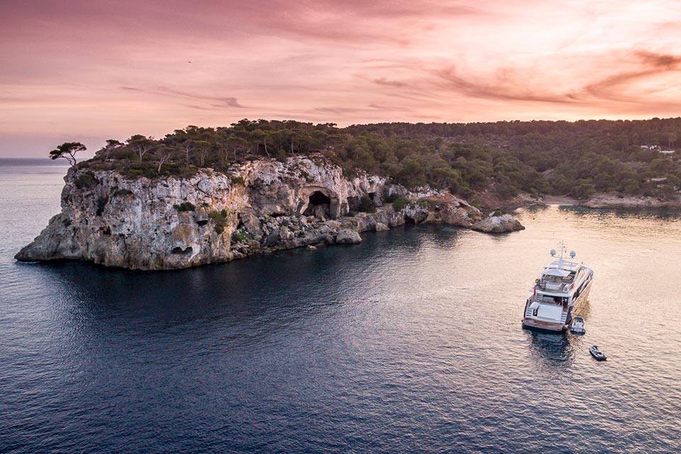 Specialists in Aerial Filming at Sea